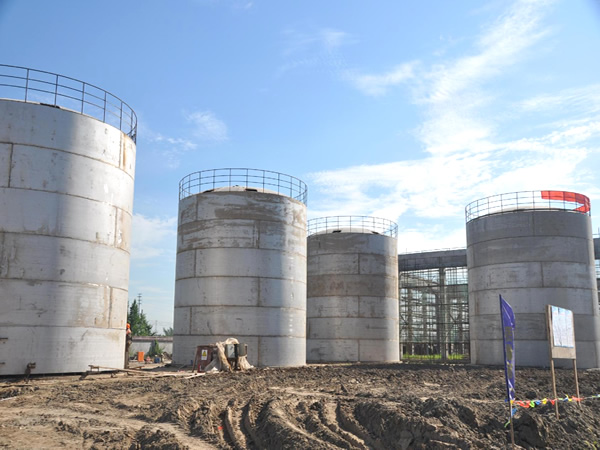 ���̰���