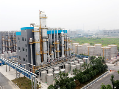 ���̰���